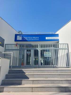 Foto Colegio Suizo Madrid by SIS #2