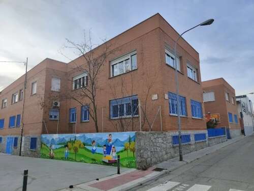 Foto Colegio Santísima Trinidad #1