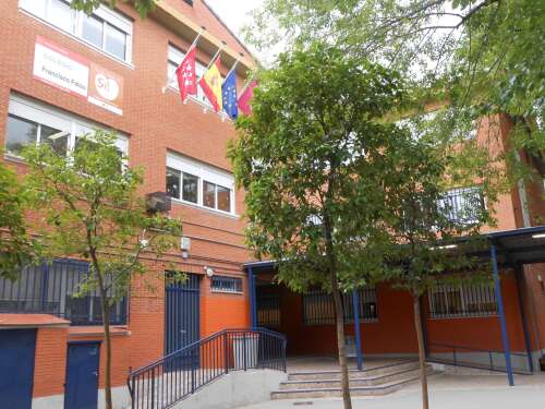 Foto Colegio Francisco Fatou #3