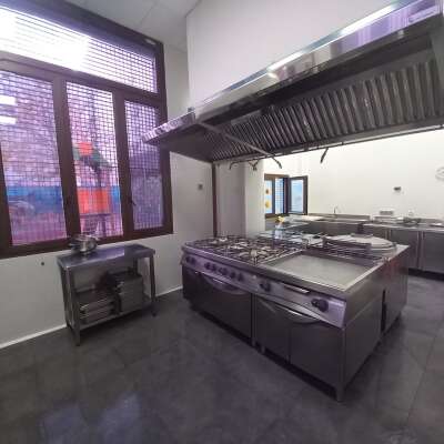 Foto Colegio Reina Victoria #3