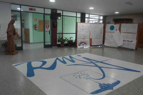 Foto Colegio Lopez Vicuña #1