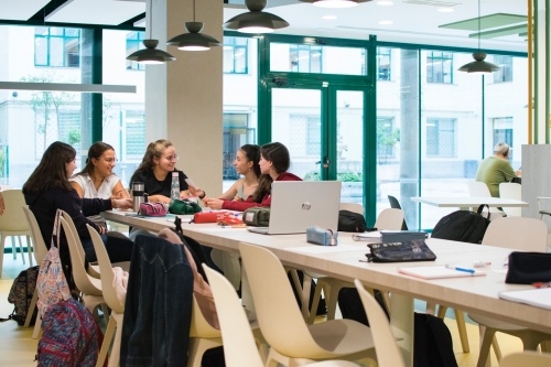 Foto Colegio Nazaret-Oporto #0