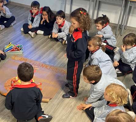Foto Colegio Sagrado Corazón de Jesús. ESCLAVAS-CHAMBERÍ #2