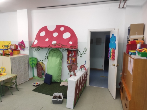 Foto Colegio Lorenzo Luzuriaga #2