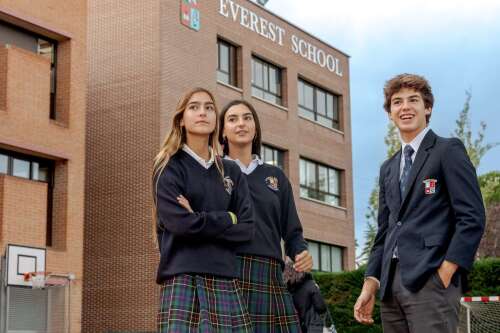 Foto Colegio Everest  School Monteclaro #2