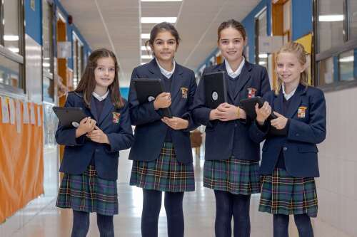 Foto Colegio Everest  School Monteclaro #2