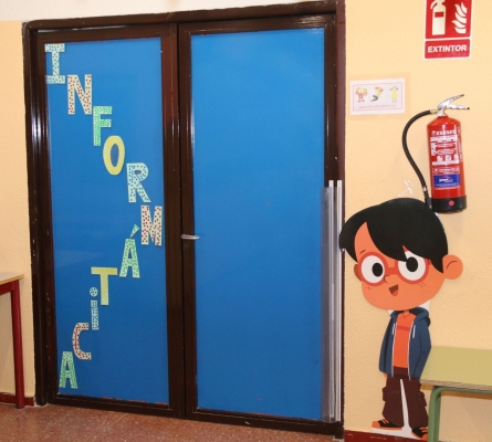 Foto Colegio San José De Valderas #3