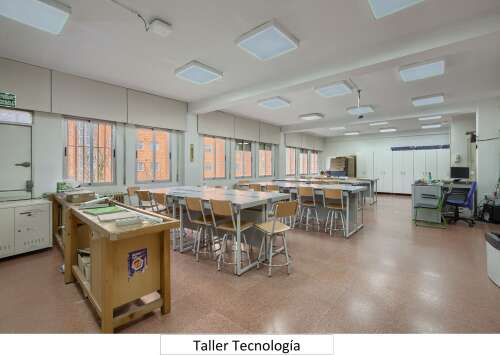 Foto Instituto Josefina Aldecoa #2