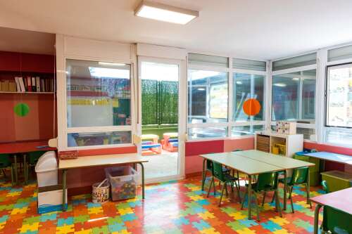 Foto Ecole Pomme D'Api Escuela Infantil #3