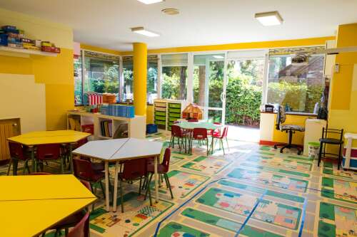 Foto Ecole Pomme D'Api Escuela Infantil #3