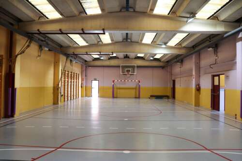 Foto Colegio Clara Campoamor #3