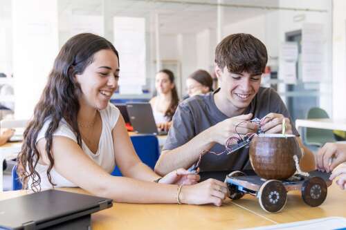 Foto Colegio Mirasur School #2