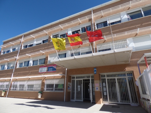 Foto Colegio Cantos Altos #2