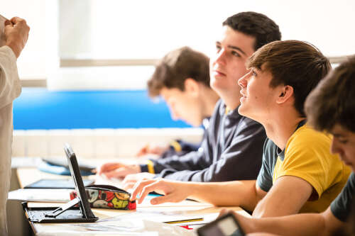 Foto Colegio Hélade #2