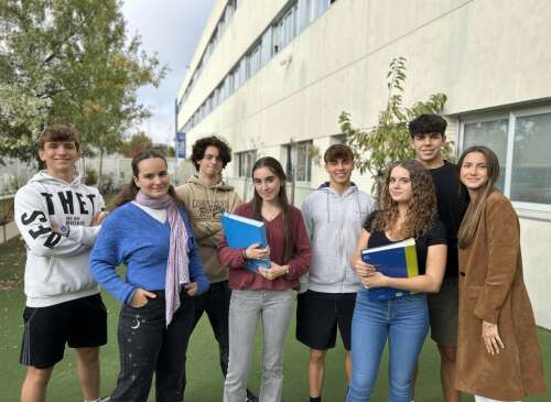 Foto Colegio Estudiantes International #2