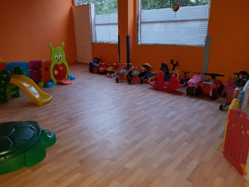 Foto Escuela Infantil Piruletas #3