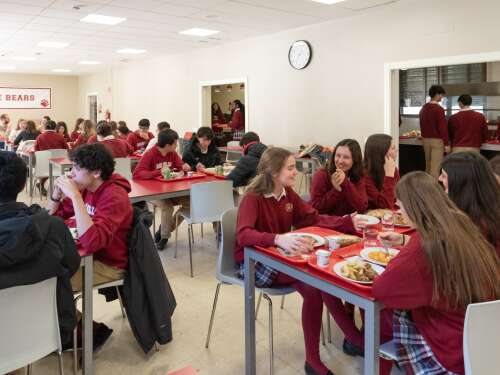 Colegio Aquinas American School