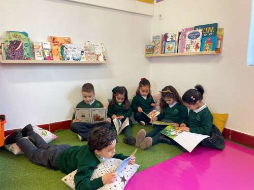 Foto Colegio Estación De Salinas #3