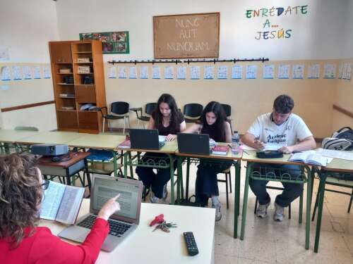 Foto Colegio Gamarra (bachillerato privado) #3