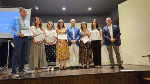 Foto Colegio La Reina #2