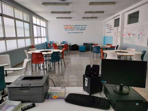 Foto Instituto Profesor Isidoro Sánchez #2