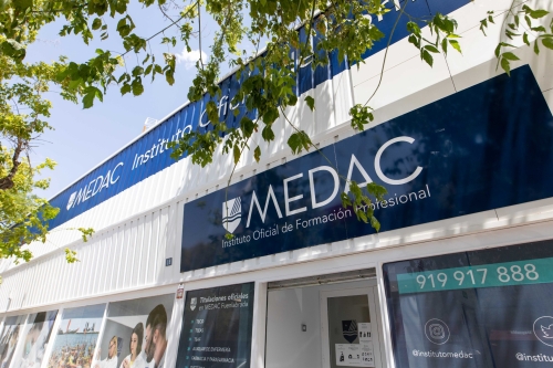 Foto Instituto Oficial de Formación Profesional MEDAC Aurora #2