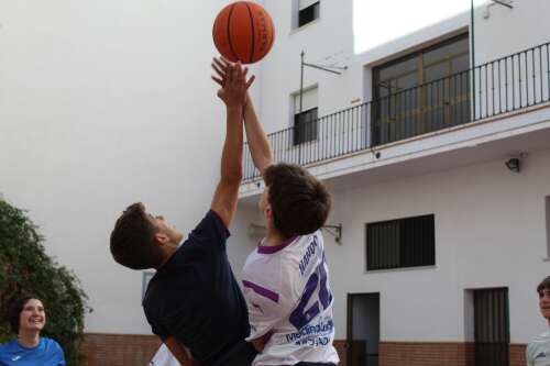 Foto Instituto Sagrado Corazón Bach. Málaga (Esclavas) #3