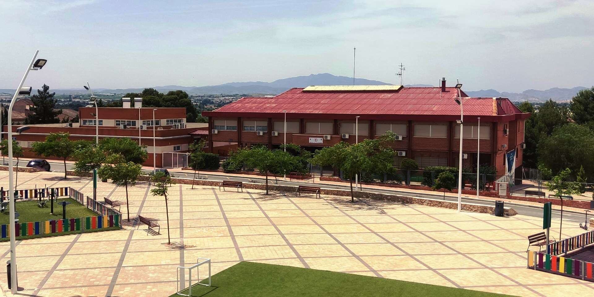 Foto Colegio Nuestra Señora De Los Remedios #0