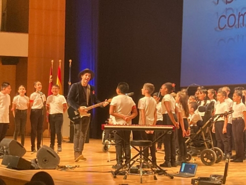 Foto Colegio Narciso Yepes #1
