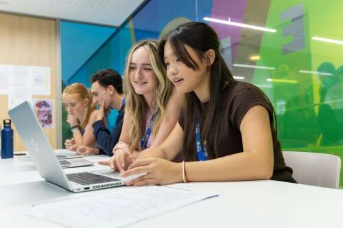 Foto Colegio El Limonar International School Murcia (ELIS Murcia) #0