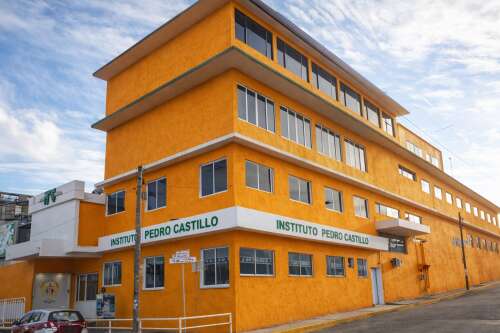 Foto Instituto Pedro Castillo #3