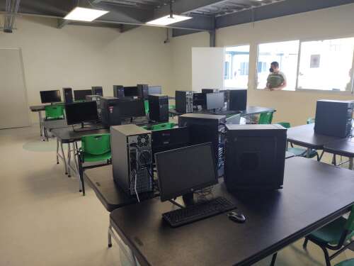 Foto Colegio Centro Educativo Integral México Americano #3