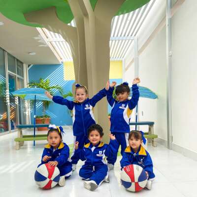 Foto Colegio Ibero #2