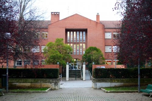 Foto Colegio Azpilagaña #0