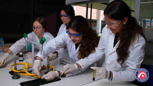 Foto Colegio Los Portales - Norte, Zona Arrayanes #2