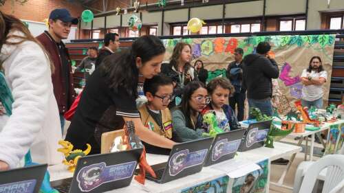 Foto Colegio  Maximino Poitiers #2