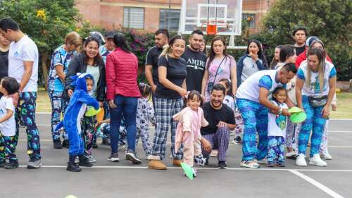 Foto Colegio  Maximino Poitiers #2