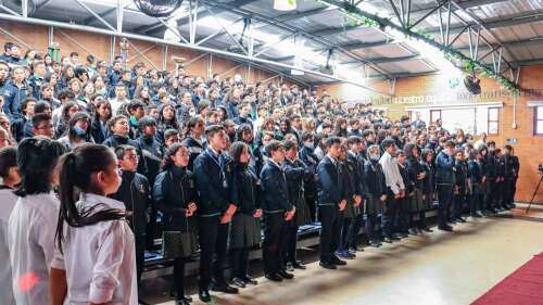 Foto Colegio  Maximino Poitiers #2