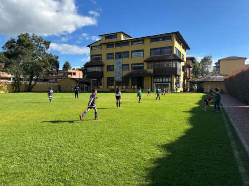 Foto Colegio The Victoria School #1