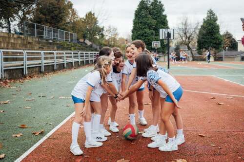 Foto Colegio Internacional Meres #2