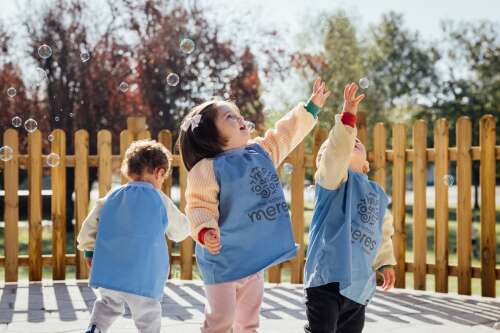 Foto Colegio Internacional Meres #2