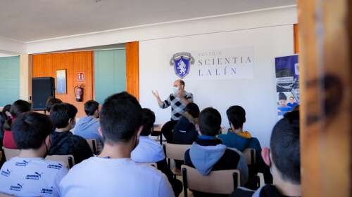 Foto Colegio Scientia Lalín #2