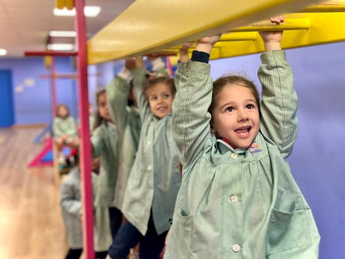 Foto Colegio Internacional Jesuitinas Miralba #2