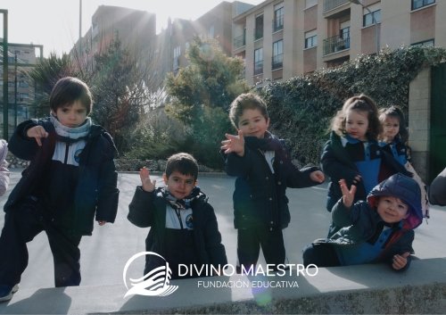 Foto Colegio Divino Maestro Fundación Educativa #2