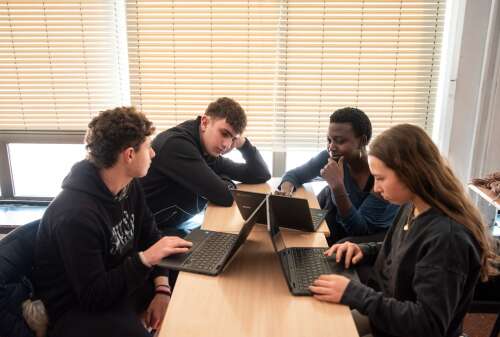 Foto Colegio Castroverde #1