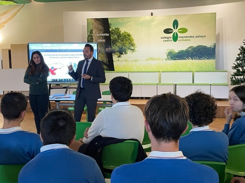 Foto Colegio Menéndez Pelayo #2