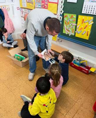 Foto Colegio José María Del Campo #2