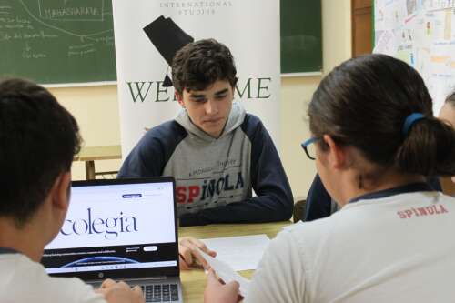 Foto Colegio Sagrado Corazón (Esclavas) #3