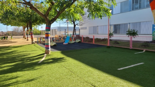 Foto Colegio Maestra Natalia Albanés #3