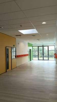 Foto Escuela Infantil Centro de Educación Infantil Lucero Workandlife - Airbus- Sevilla. Guardería adherida a la Junta de Andalucía #2